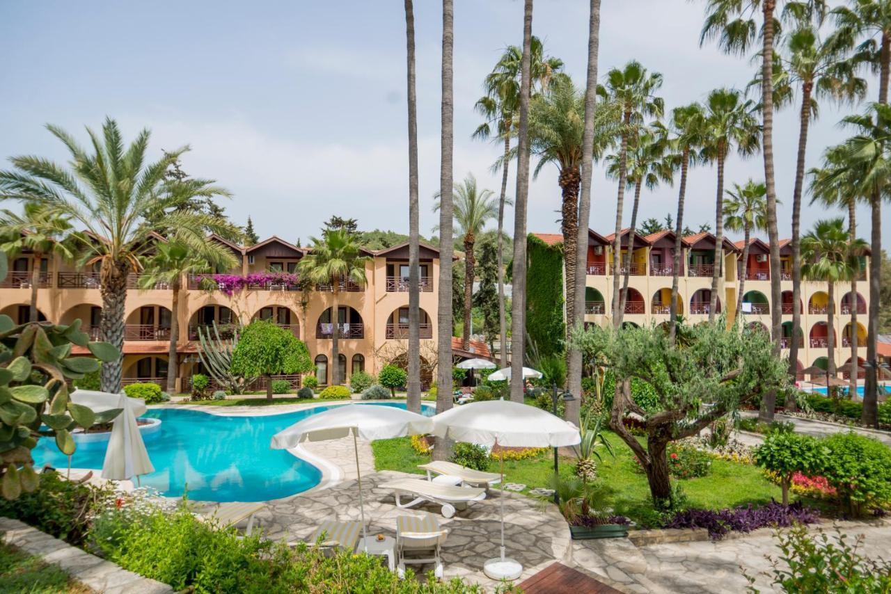 Club Tropical Beach Hotel Toslak 외부 사진