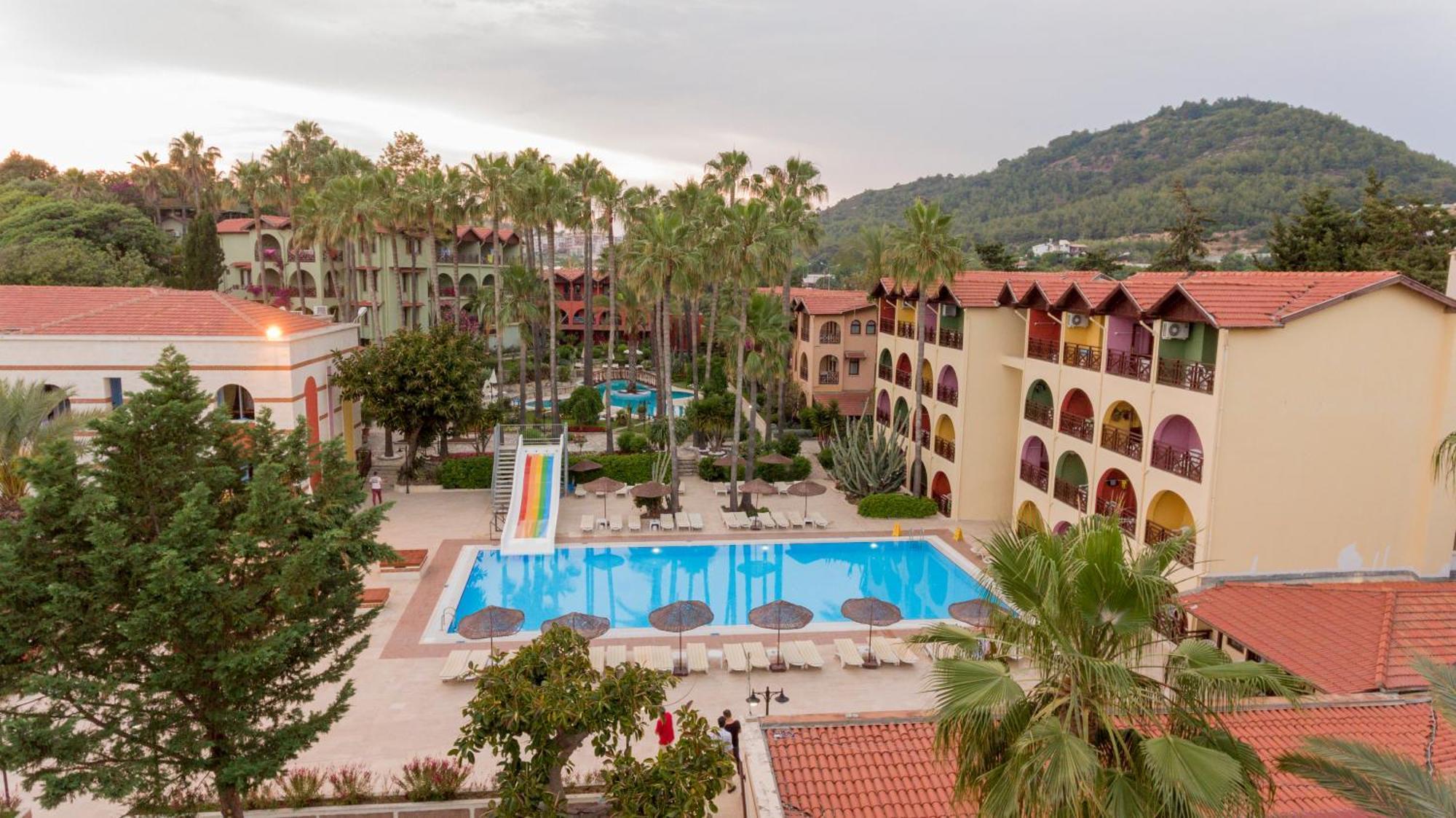 Club Tropical Beach Hotel Toslak 외부 사진